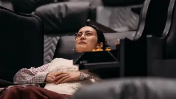 Zasłona do filmu "余命一年、男をかう" #1890821