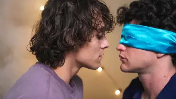 Zasłona do filmu "Lip Crush" #848501