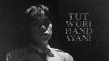 Zasłona do filmu "Tut Wuri Handayani" #783450