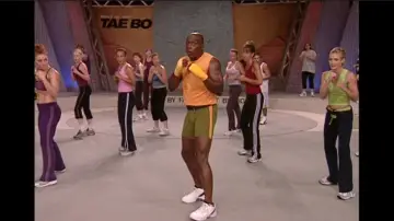 Zasłona do filmu "Billy Blanks Tae Bo 2004 Capture the Power ENERGY" #1897298