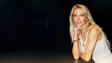 Zasłona do filmu "Loana Story : Le destin brisé d