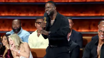 Zasłona do filmu "The Roast of Kevin Hart" #816892