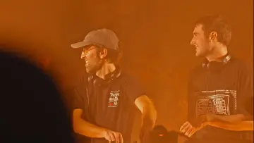 Zasłona do filmu "Fred again.. & Thomas Bangalter: Live at Alexandra Palace in London (USB002)" #790867