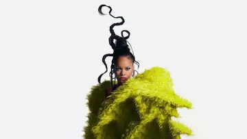 Zasłona do filmu "Rihanna