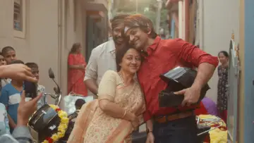 Zasłona do filmu "ಮದರ್ ಪ್ರಾಮಿಸ್" #956004