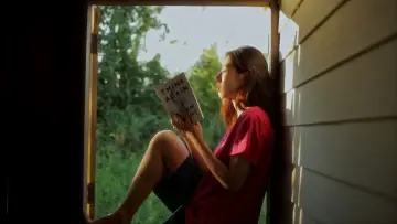 Zasłona do filmu "La la bye" #773218