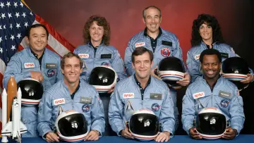 Zasłona do filmu "Mission: Inspire - The Challenger Center Story" #810931