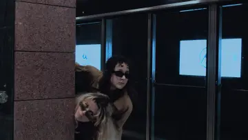 Zasłona do filmu "Απίθανη Αποστολή" #824738
