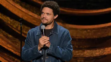 Zasłona do filmu "Trevor Noah: Joy in the Trenches" #850816