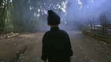 Zasłona do filmu "Tanah Tua: Yang Tak Terlihat Oleh Kota" #803072