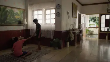 Zasłona do filmu "Daun yang Merekah" #934296