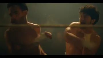 Zasłona do filmu "KING" #1177262