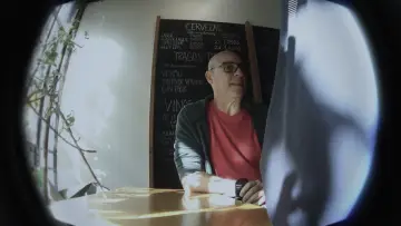 Zasłona do filmu "Fabián brinda" #825161