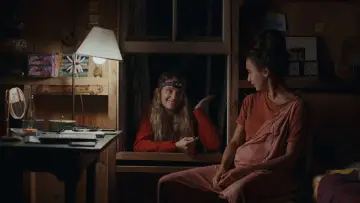 Zasłona do filmu "Mother Future Self" #915913