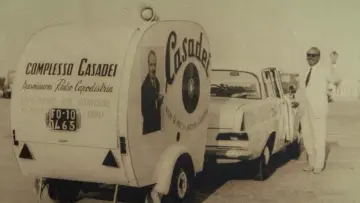 Zasłona do filmu "Fronte Mare - Cent’anni di riviera romagnola" #980858
