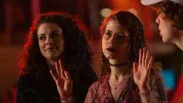 Zasłona do filmu "Powrót do lat 90." #1525405