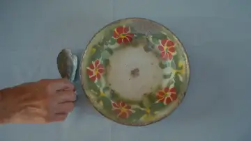 Zasłona do filmu "How to Feed a Dictator" #833284