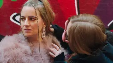 Zasłona do filmu "Deepfake" #1882438