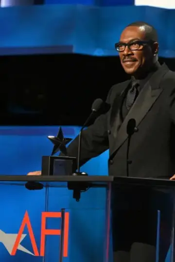 Plakat do filmu "The 51st AFI Life Achievement Award: A Tribute to Eddie Murphy" #820349