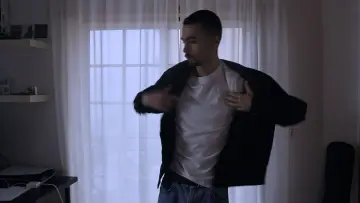 Zasłona do filmu "O PRIMEIRO DIA" #825520