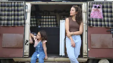 Zasłona do filmu "Eu, a Kombi e a Garotinha que Encontrei no Meio do Caminho" #1527964
