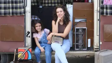 Zasłona do filmu "Eu, a Kombi e a Garotinha que Encontrei no Meio do Caminho" #1527976
