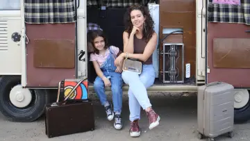 Zasłona do filmu "Eu, a Kombi e a Garotinha que Encontrei no Meio do Caminho" #1527977