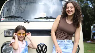 Zasłona do filmu "Eu, a Kombi e a Garotinha que Encontrei no Meio do Caminho" #1527981