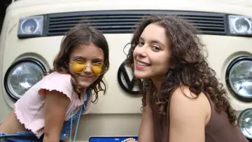 Zasłona do filmu "Eu, a Kombi e a Garotinha que Encontrei no Meio do Caminho" #1527983