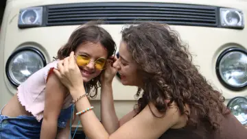 Zasłona do filmu "Eu, a Kombi e a Garotinha que Encontrei no Meio do Caminho" #1527985