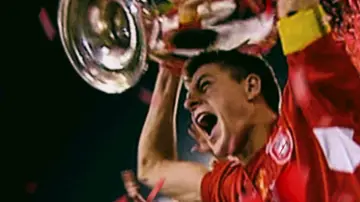 Zasłona do filmu "Sportowe opowieści z Wielkiej Brytanii: Cud Liverpoolu w Stambule" #816451