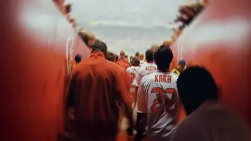 Zasłona do filmu "Sportowe opowieści z Wielkiej Brytanii: Cud Liverpoolu w Stambule" #816452