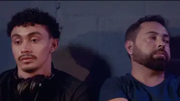 Zasłona do filmu "Adulto/Homem" #1525785