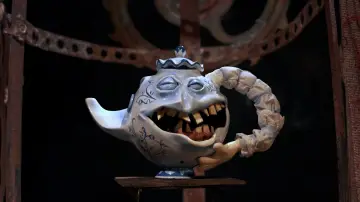 Zasłona do filmu "Smiling with Tea" #1903828