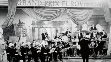 Zasłona do filmu "70 Jahre ESC - More than Music" #820653