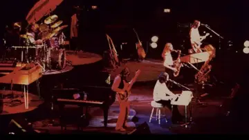 Zasłona do filmu "Supertramp: Crime of the Century in Concert at Hammersmith Odeon 1975" #842220