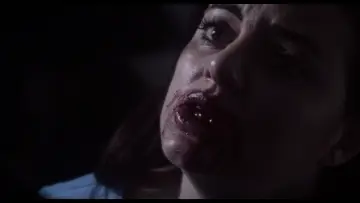 Zasłona do filmu "Dracula: The Night Around Us" #1635588