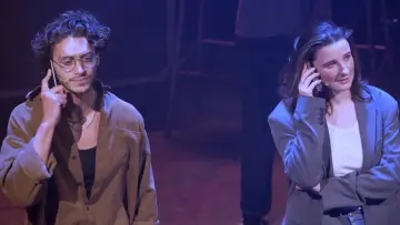Zasłona do filmu "In Pieces: The Musical (A Staged Concert)" #978064