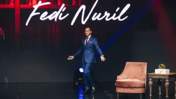 Zasłona do filmu "Adili Idola Celebrity Roast: Fedi Nuril" #817720