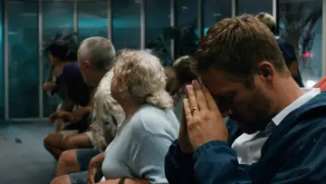Zasłona do filmu "Godziny - Wyścig z Czasem" #274109
