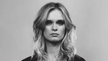 Zasłona do filmu "Tania rozrywka" #287375