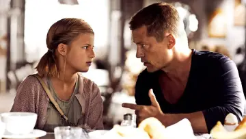 Zasłona do filmu "Tata do pary II" #338970