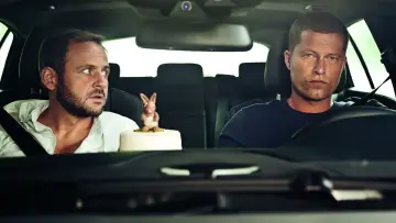 Zasłona do filmu "Tata do pary II" #338972