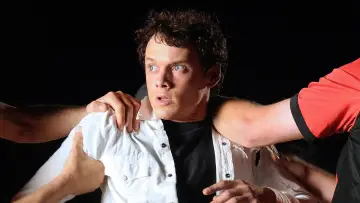 Zasłona do filmu "Odd Thomas: Pogromca Zła" #857600