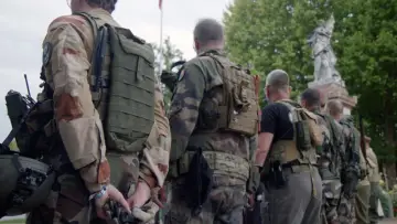 Zasłona do filmu "Europe, le choix des armes" #823211