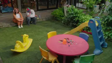 Meledak di Pesta Ulang Tahun