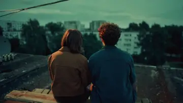 Zasłona do filmu "Visiem vajag naudu" #1190805