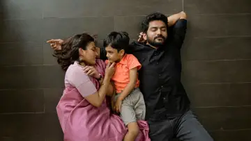 Zasłona do filmu "PaPa (O Naanna)" #1143675