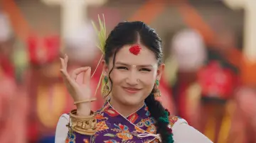 Zasłona do filmu "आँ बाट आमा 2" #1844269
