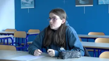 Zasłona do filmu "Ouf ou..." #855183